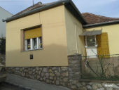 Eladó ingatlanok